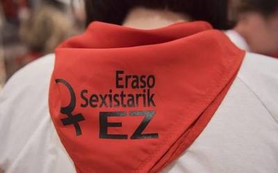 Indarkeria matxistak belztu ditu beste urte batez 2026ko sanferminak
