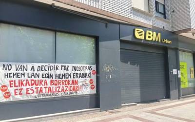 Jarraipen zabala izan du estatalizazioaren aurkako grebak BM eta Dia supermerkatuetan