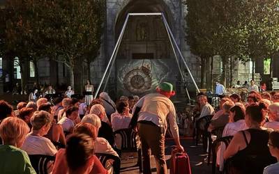 Kalegoen plaza, zirku bilakatuta