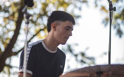 Julen Lezeta: "Entzuten doten musikia entzun izan ez banau, ez nintzen pertsona bera izango"