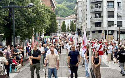 Foruak eta alkateen mugimenduaren memoria berritzeko ekitaldia egin da Bergaran