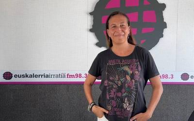 Isa Egiguren: "Lesboseko kostaldera iristen saiatzen direnen kontrako indarkeria sistemikoa da"