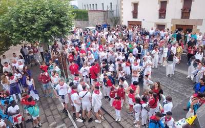 Santa Ana festak Olaztin