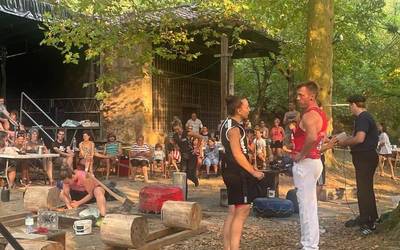 [EGITARAUA]: Ai Ama, Galazota eta Iratzar erromeria, besteak beste, Arrazolako jaietan