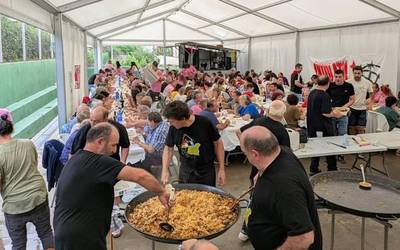 Herriko dantza taldeak botako duen altxaferuarekin abiatuko dira Elgorriagako bestak
