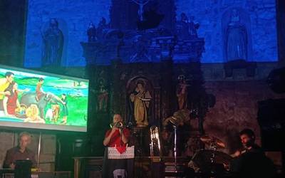 Miniboy eta Berpiztuak zuzenean entzuteko aukera izango da gaur Komentuko lorategian