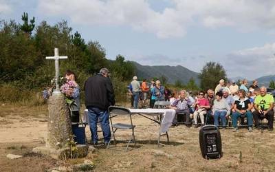 Usadioari segida eman diote Sargoaten bildutakoek