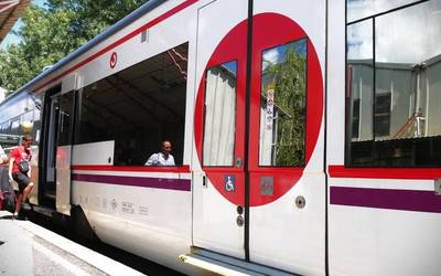 Gipuzkoatik ekarritako trenak heldu arren, C-3 linea osoa ez da irisgarria oraindik