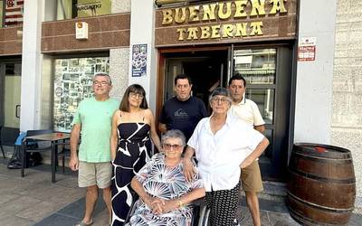Agur Arrasateko Buenuena jatetxeari, 71 urteren ostean