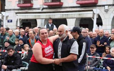 Euskal Herriko emakumezkoen aizkolari txapelketako kanporaketa jokatuko dute igandean Berangon