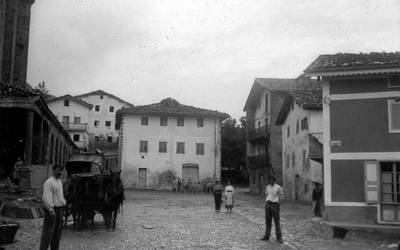 Aiako plaza, 1915. urtean