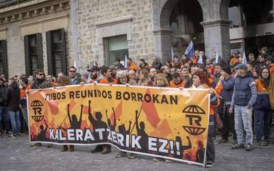 Tubos Reunidoseko krisia langileek eta grebak sortu ez zutela probatzen dute lehen seihilekoko emaitzek, ESKren ustez