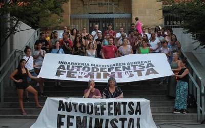 Algortako Mugimendu Feministak gutxienez hiru eraso salatu ditu Portu Zaharreko jaietan