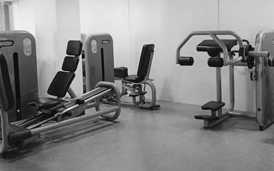 Lesakako Udal Kiroldegiko gimnasioa bihar irekiko dute berriz