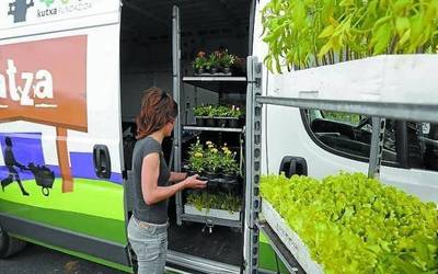 Furgobaratzak geldialdia egingo du bihar arratsaldean baratze parkean
