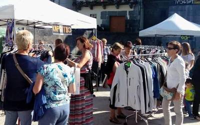 Leitzako Kaxkabeltza elkarteak stock azoka antolatu du larunbatean