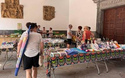 Elkartasun azoka antolatu du Debako Kooperazio Taldeak