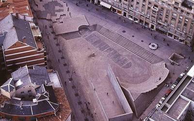 Foru Plazaren 50. urteurrena ospatzeko erakusketa ireki du Ignacio Aldekoa Kultura Etxeak