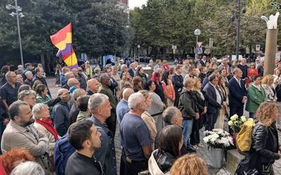 Une "delikatu" batean egin diete aitortza