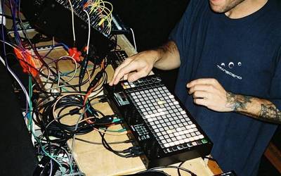 Musika Elektronikoaren jaia egingo dute asteburuan Maalan eta Gaztetxean