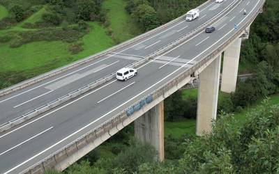A-15 errepidean Aresoko biaduktua konpondu eta indartzeko proiektua onartu dute