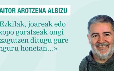 Ahoa, izterrak, txaloak eta Pum!