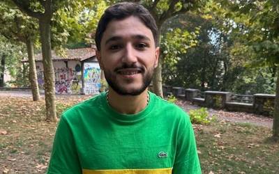 Othman Hichou: "Marokoarra naizela sentitzea igartzen dut faltan; jokoz kanpo geratzen zara"