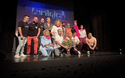 Jonathan Galan eskoriatzarraren lana aitortu dute Lur Anitz Fest jaialdian