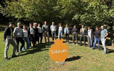 Lan deialdia zabaldu du Tokixan egitasmoak