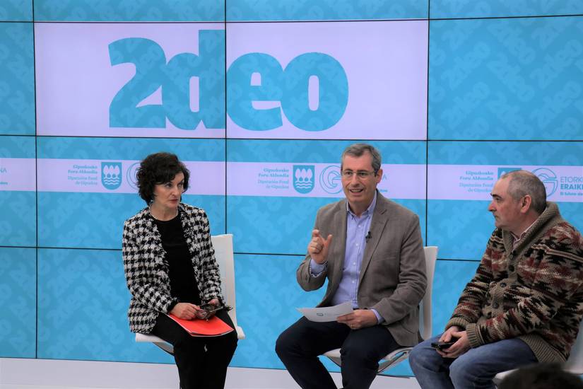 'Lehen fruituak' ematen hasi da 2deo euskarazko ikus-entzunezko edukiak bultzatzeko laborategia