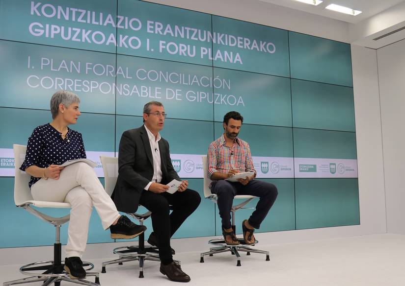 Aldundiak lehenengo Gipuzkoako Kontziliazio Erantzunkiderako Foru Plana  aurkeztu du “etorkizuneko erronka ekonomikoei eta sozialei erantzuteko"