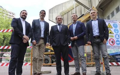 Anoeta estadioa berritzeko lanak hasi dituzte