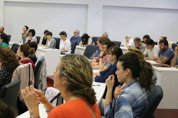 Hirugarren sektoreko 30 entitatek baino gehiagok parte hartu dute Elkar-EKIN planari buruzko saioan